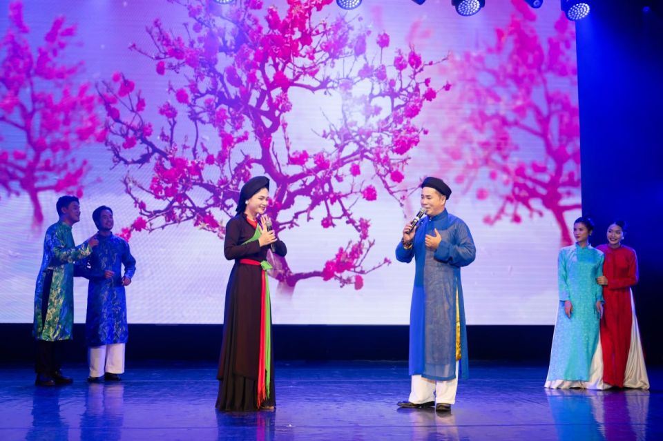 В Москве прошел концерт в честь 75-летия установления дипломатических отношений между Россией и Вьетнамом В Москве прошел концерт в честь 75-летия установления дипломатических отношений между Россией и Вьетнамом