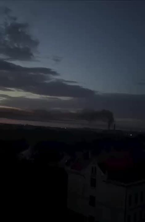 Светопредставление от ВС РФ сегодня происходило в Хмельницкой области, в районе аэродрома в Староконстантинове – основному месту дислокации украинской тактической авиации (на видео)