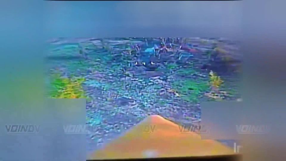 Операторы 35 армии группировки войск "Восток" уничтожает живую силу и технику на Запорожье