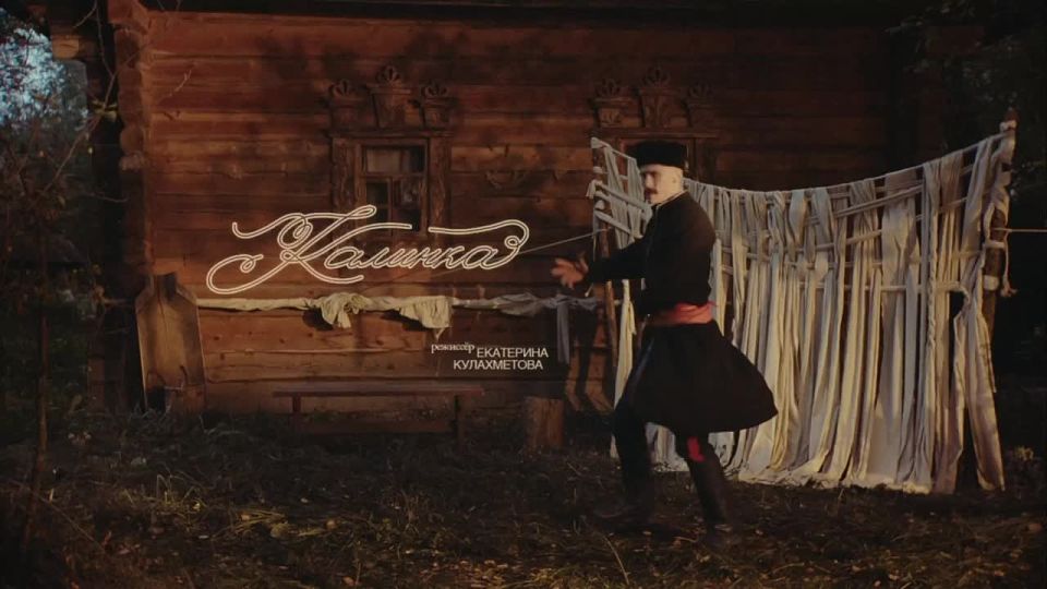 Помните историю с клипом русской певицы, где цензурировали православные символы?