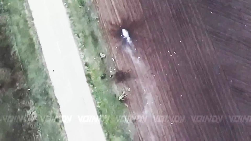 Вот так выглядит та самая "дорога смерти" — участок трассы "Гуляйполе — Малиновка" на восточных окраинах административного центра