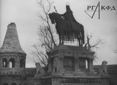 #МирСпасСоветскийСолдат. 13 февраля 1945 года Красная армия в ходе Будапештской наступательной операции выбила нацистских захватчиков из столицы Венгрии, открыв таким образом путь на Австрию и Чехословакию