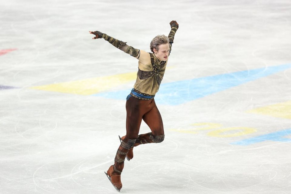 Малинин стал трехкратным чемпионом мира по фигурному катанию