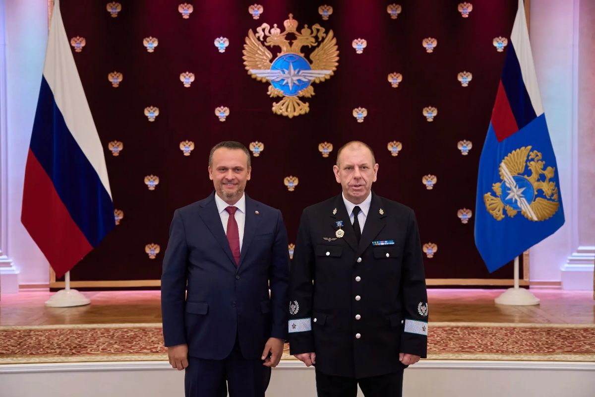 В Минтрансе наградили сотрудников Росжелдора и подведомственных организаций В Минтрансе наградили сотрудников Росжелдора и подведомственных организаций