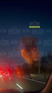 На Житомирской трассе под Киевом после мощного взрыва вспыхнул сильный пожар, — местные паблики